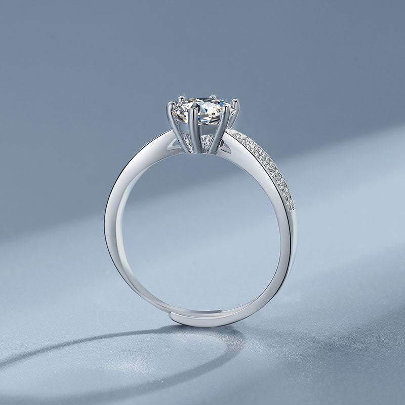 Moissanite Starlight Queen Ring1Carat s925Silver wedding ring for women available for order18k Golden Live Streaming Influencer